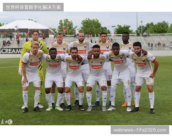 卫冕冠军阿根廷队战术框架稳定，劳塔罗与阿尔瓦雷斯的锋线互补将是球队卫冕的基石